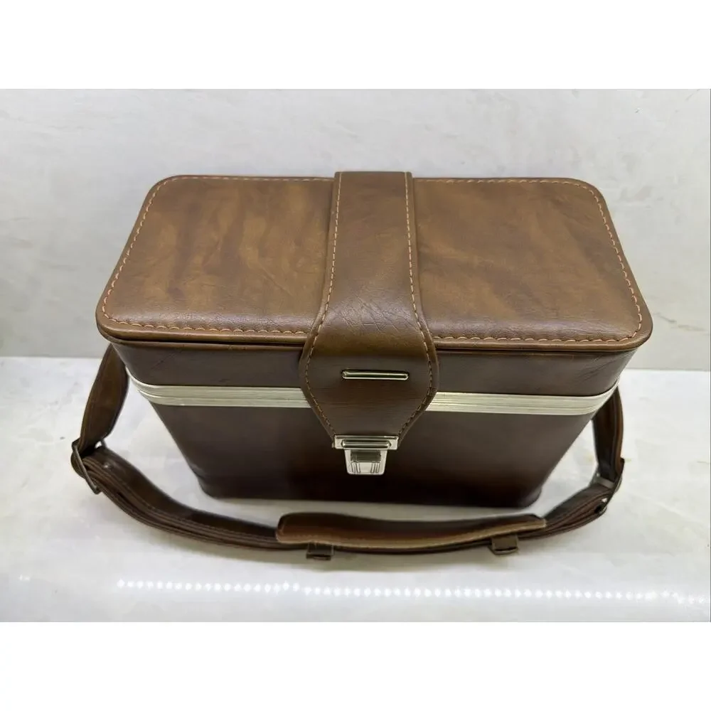 Vintage Coast Faux Leather Camera Bag/Travel Case 12